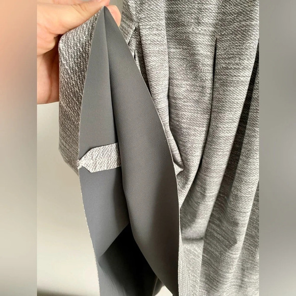 RARE LULULEMON Here  To There High Neck Heathered Gray Tennis Dress Size 2 - Picture 9 of 12